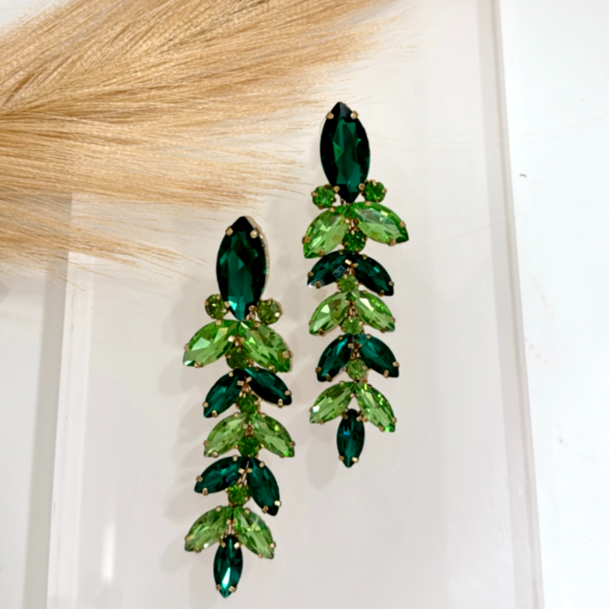 Κρεμαστά Μακριά Σκουλαρίκια Με Κρυστάλλους Σε Σχήμα Φύλλων 